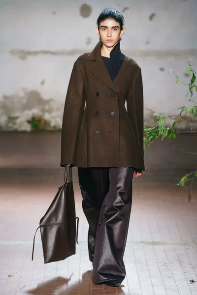 Look 59